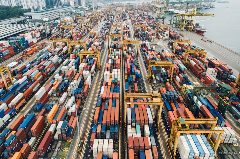 Portos e Ferrovias